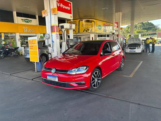 VOLKSWAGEN GOLF 1.0 200 TSI TOTAL FLEX COMFORTLINE TIPTRONIC